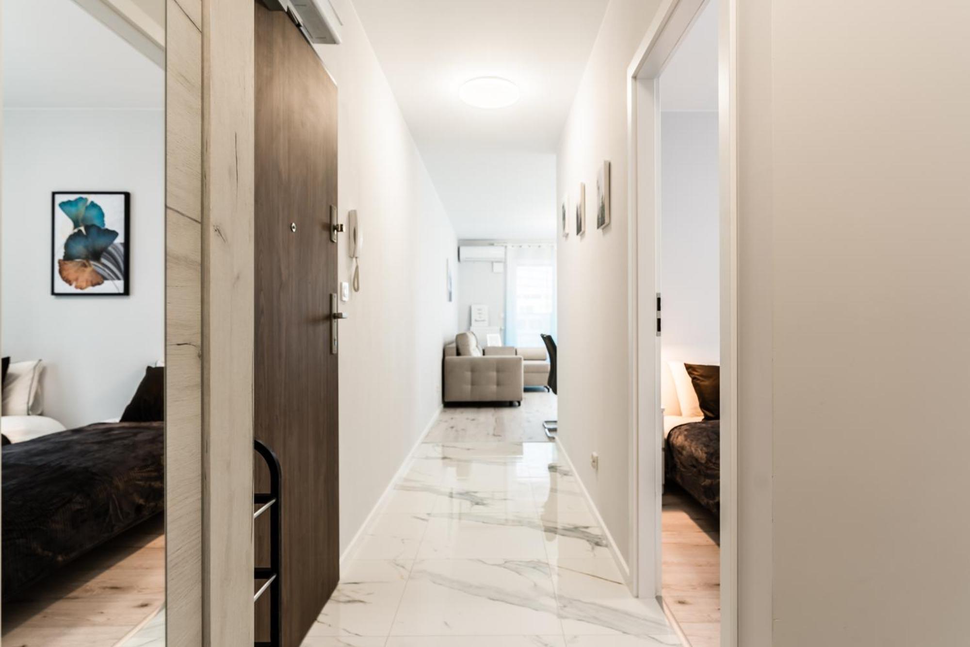 Pure Rental Premium Apartments ヴロツワフ エクステリア 写真